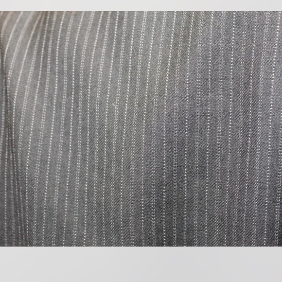 Calvin Klein Men's Blazer Pin Stripe Black 46R Made In Canada 100% Wool - Picture 8 of 11